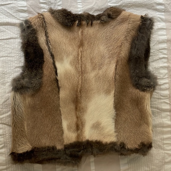 Fur vest - Picture 4 of 4